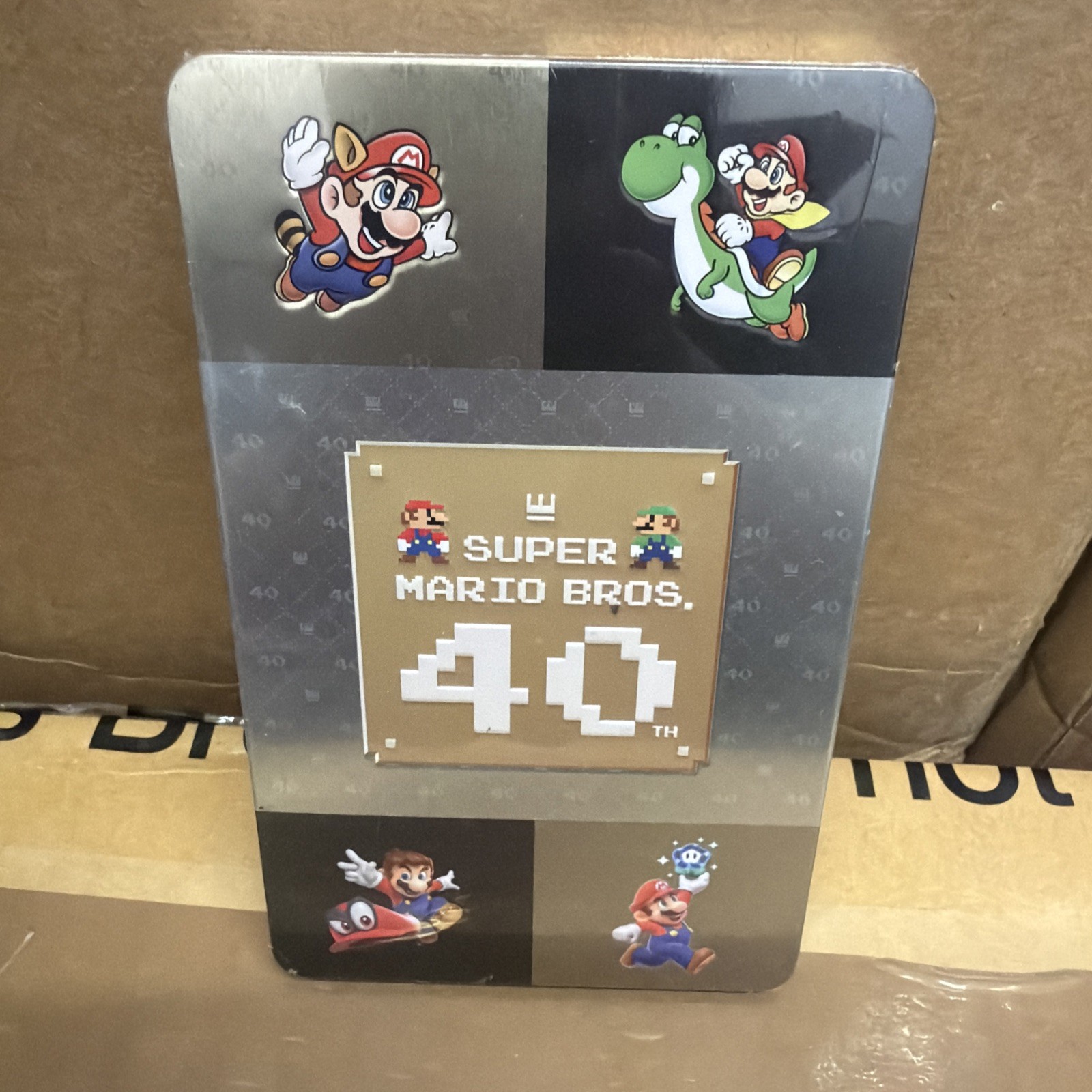 Super Mario Bros. 40th Anniversary Exclusive Game Carrying Case Steel-book