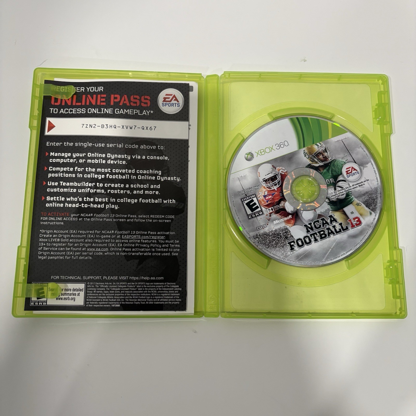 NCAA Football 13 – Xbox 360 Video Game Complete CIB w/ Manual