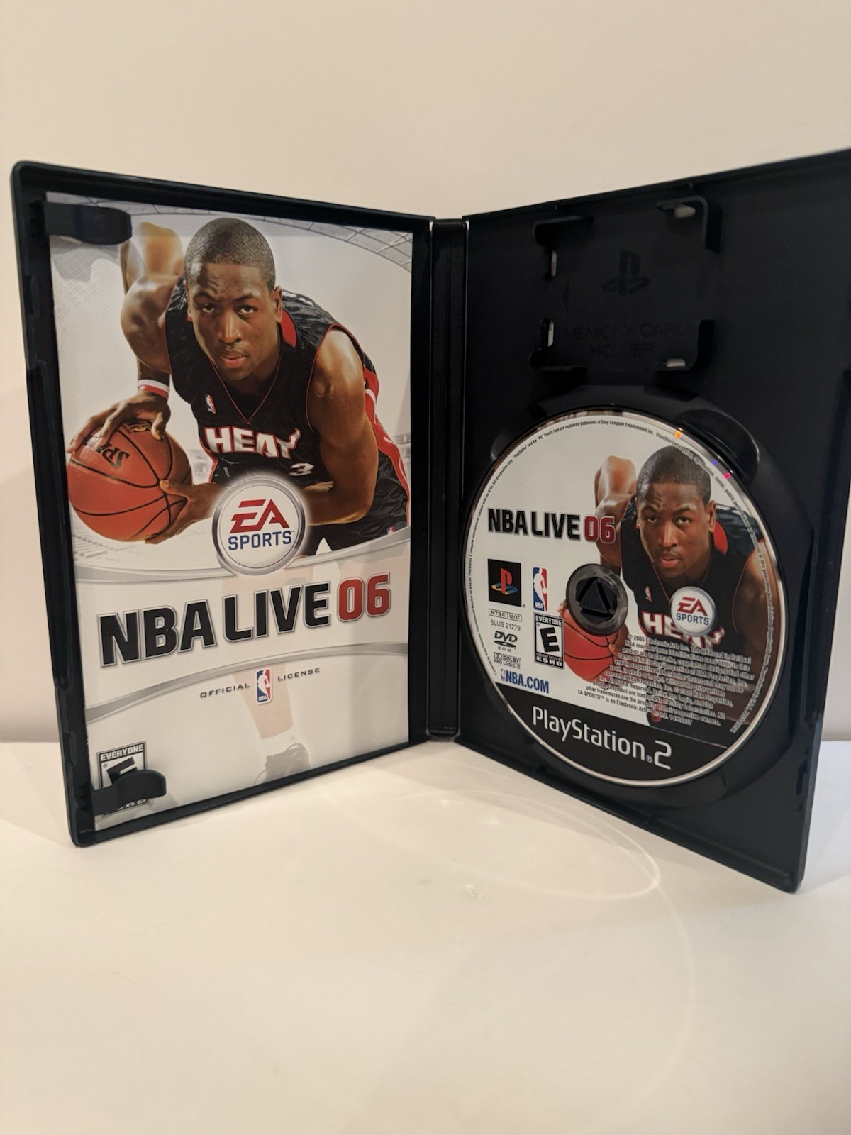 NBA Live 06 (Sony PlayStation 2, 2005) – CIB Complete – Tested