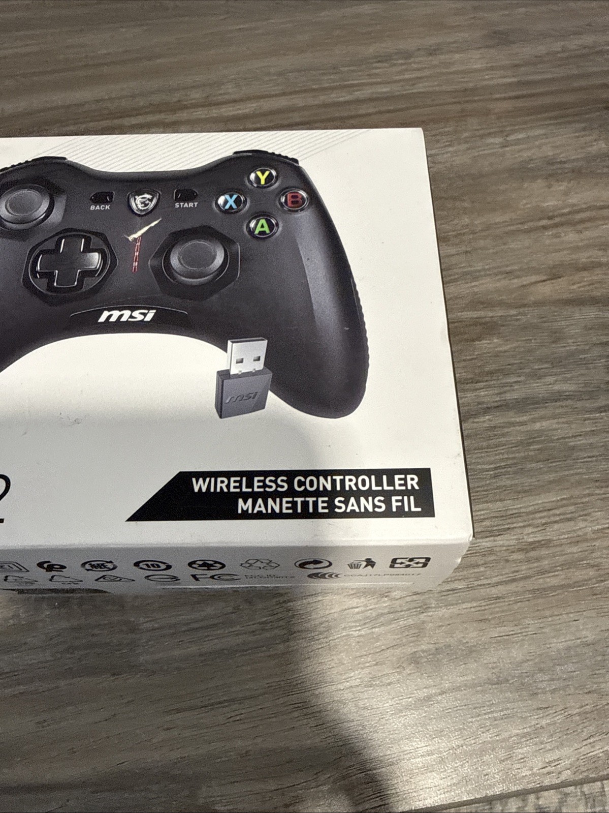 MSI Force GC30V2 Wireless Gaming Controller, Dual Vibration Motors, Dual Connect
