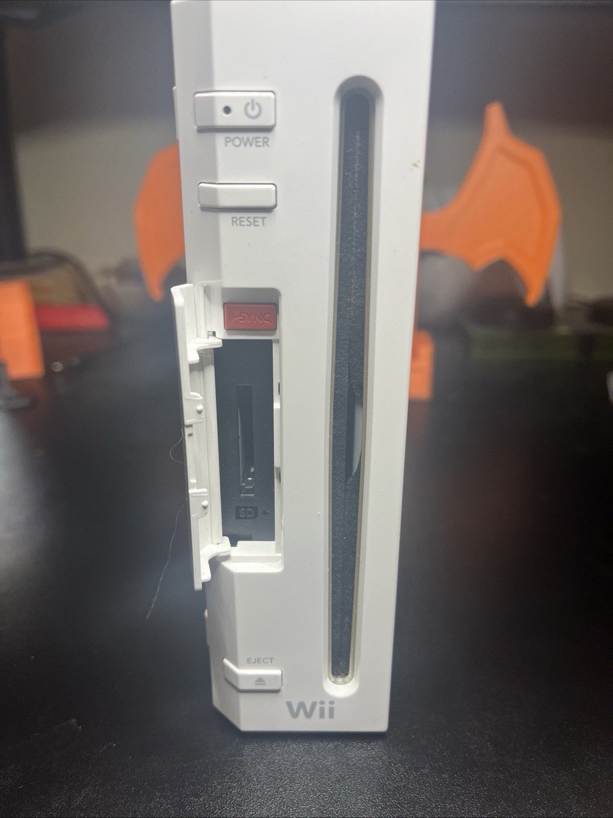 Nintendo Wii RVL-001 512 MB Home Console – White