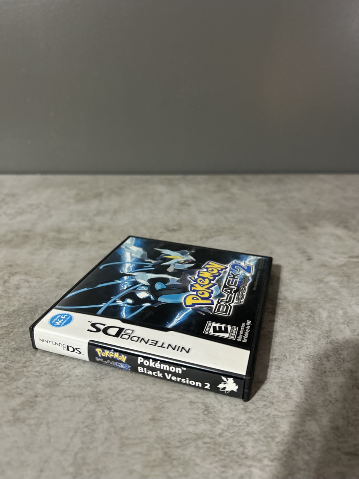 Pokémon Black Version 2 Nintendo DS 2012 Authentic Complete CIB W/ Inserts Mint