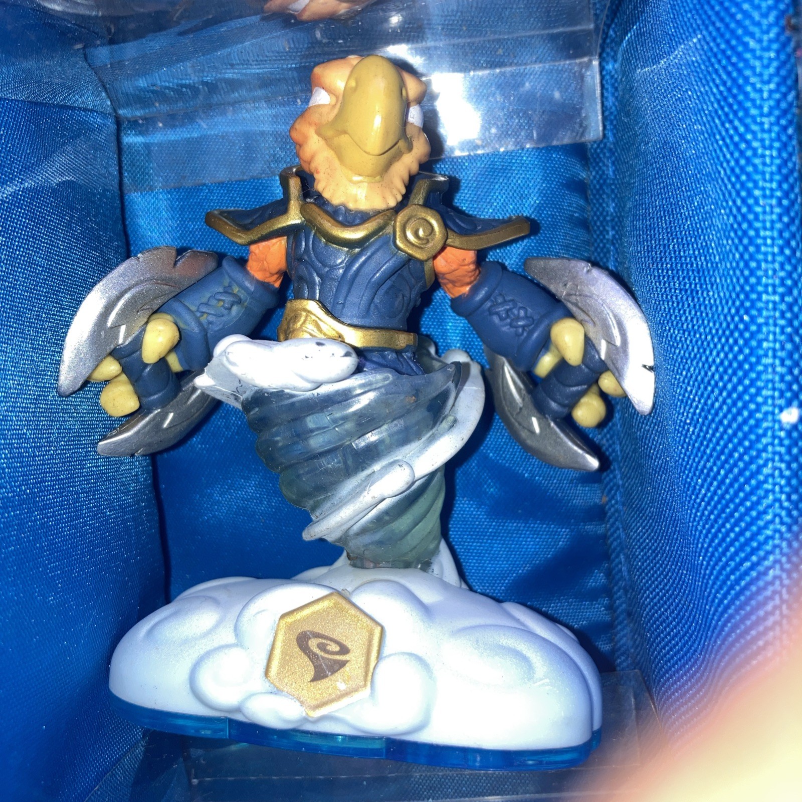 Skylanders Travel Case With 22 Skylanders