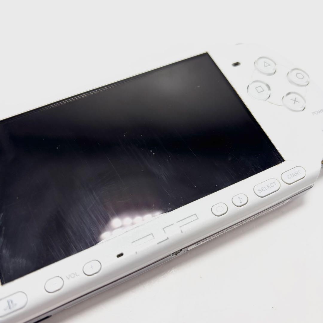 Excellent Sony PSP 3000 Pearl White Boxed