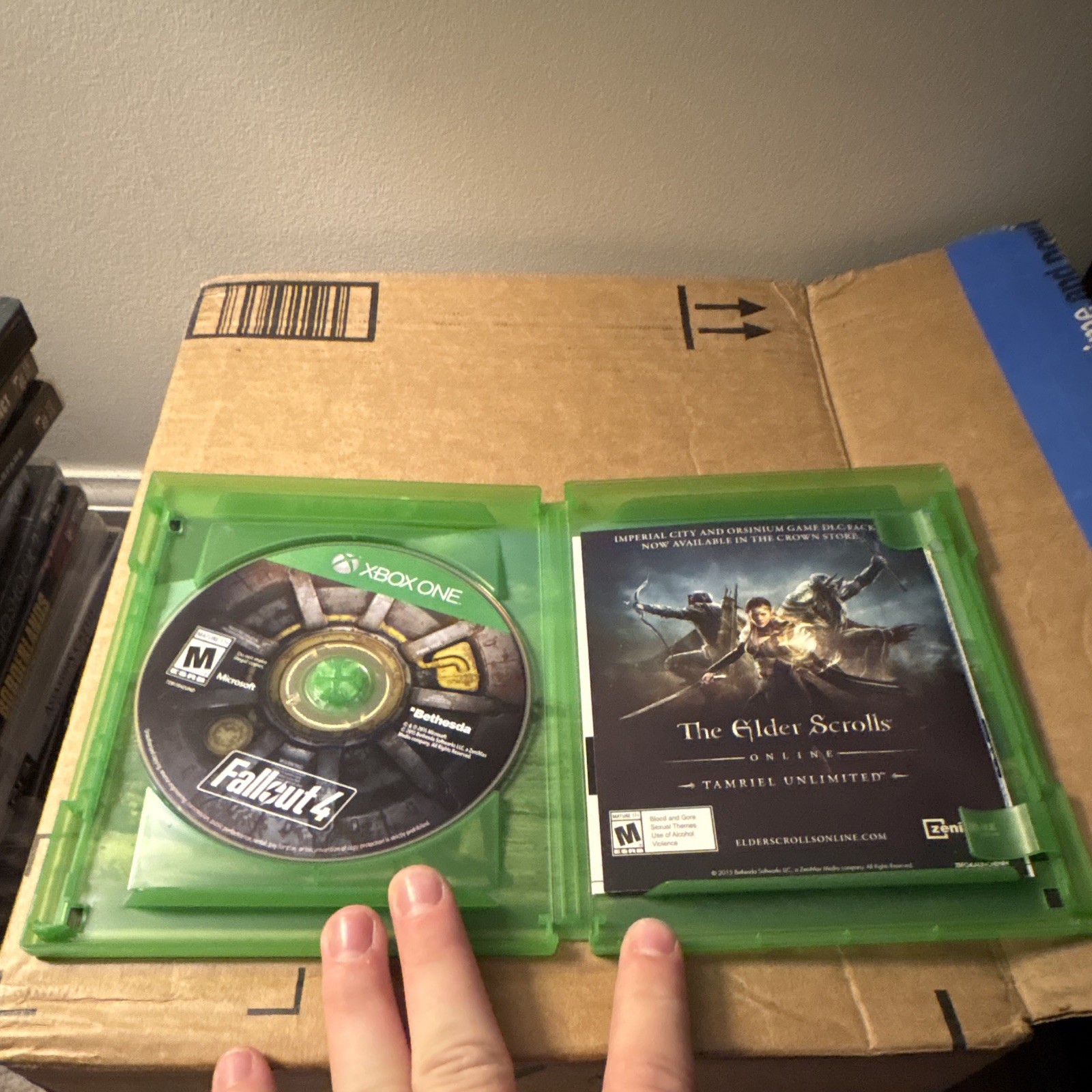Bethesda Fallout 4 Xbox One NTSC-U/C M – Mature Manual Included 2015