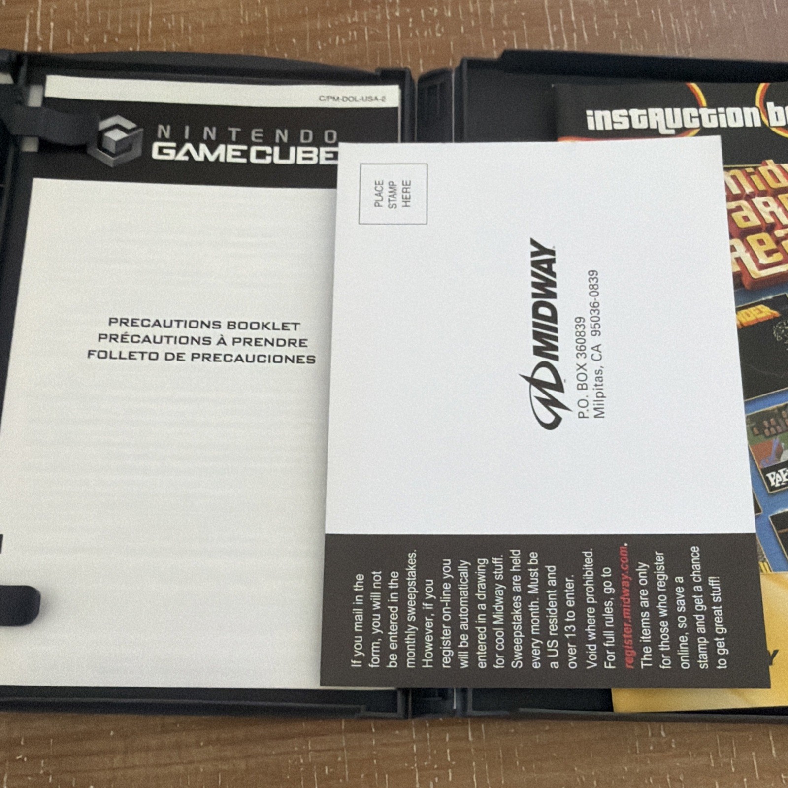 Midway Arcade Treasures 1 (Nintendo GameCube GCN, 2003) COMPLETE CIB Tested!