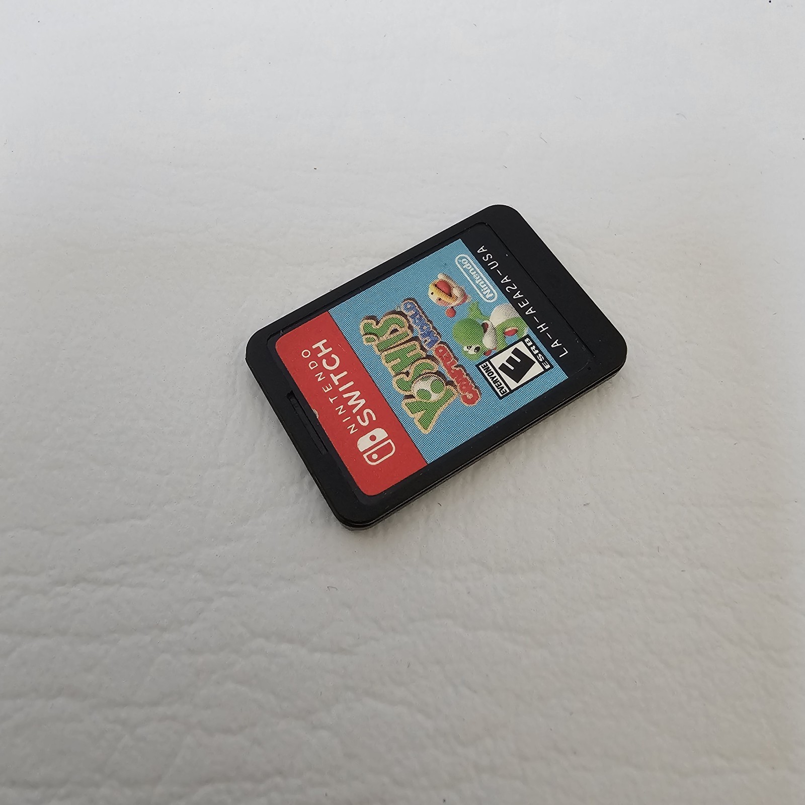 Yoshi’s Crafted World Nintendo Switch Game Cartridge Only Tested LA-H-AEA2A-USA