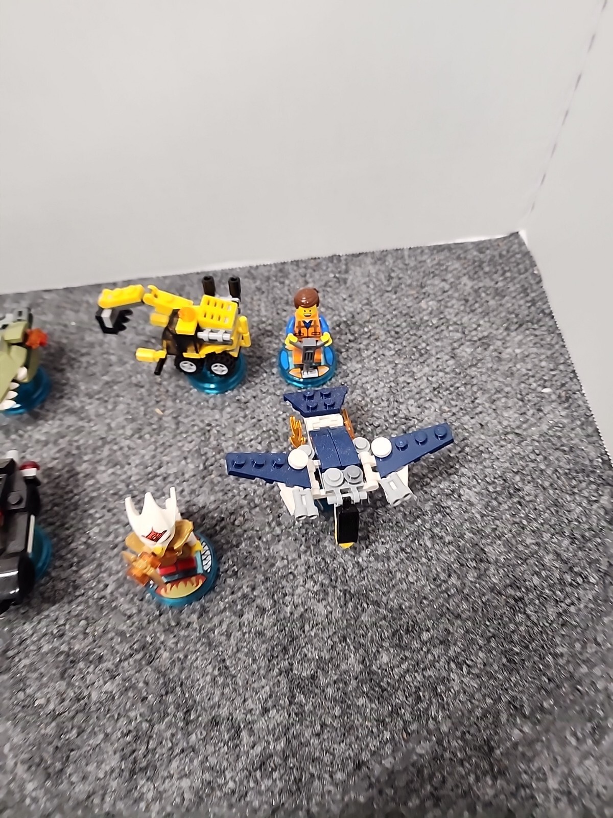 Lego Dimensions LOT Character Tags Vehicle Builds Minifigures