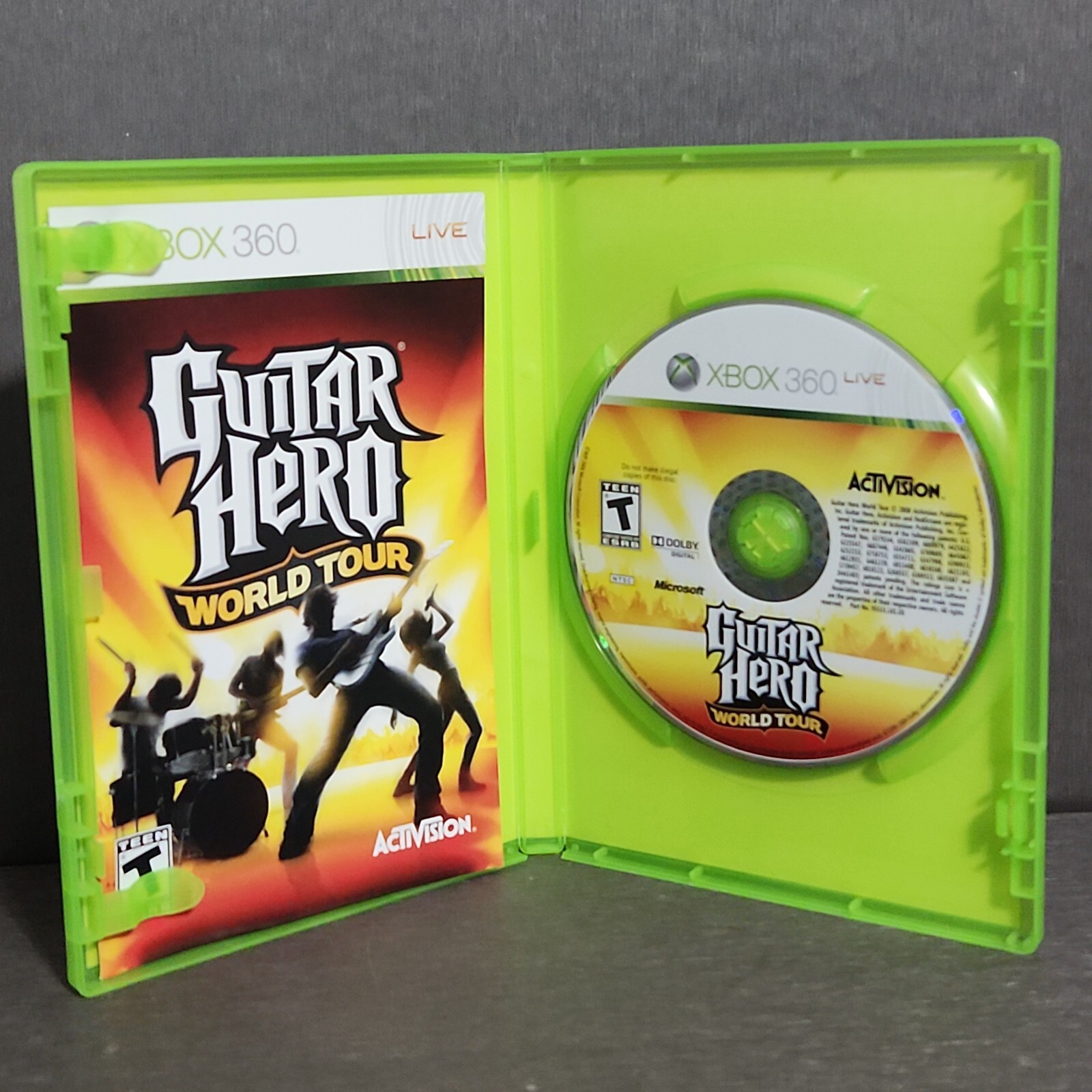 Guitar Hero World Tour Xbox 360 Game CIB Complete