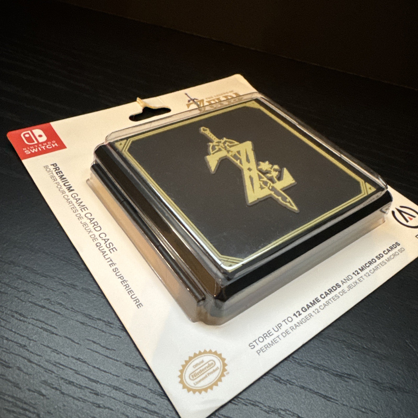 Nintendo Switch: Legend of Zelda Premium Game Card Case For 12 Games & Micro SD