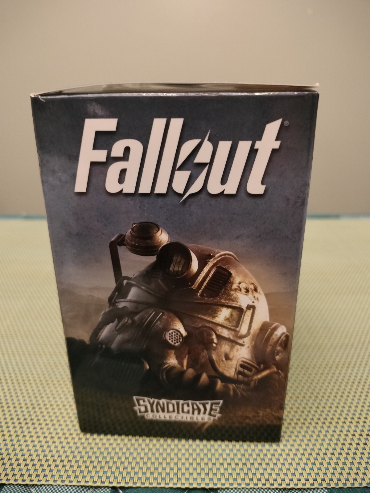Fallout Vault Boy (Gun) 3″ Mini Figure Syndicate Collectibles Series 1 – NEW NIB