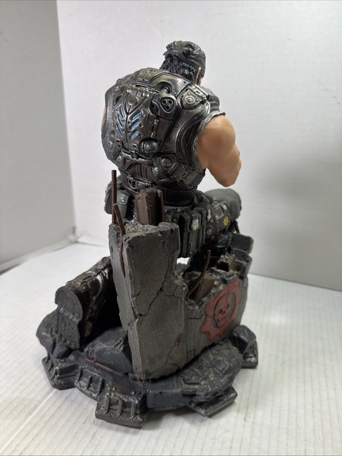 Gears of War 3 Marcus Fenix Collectors Figure Limited Edition Statue Epic Games