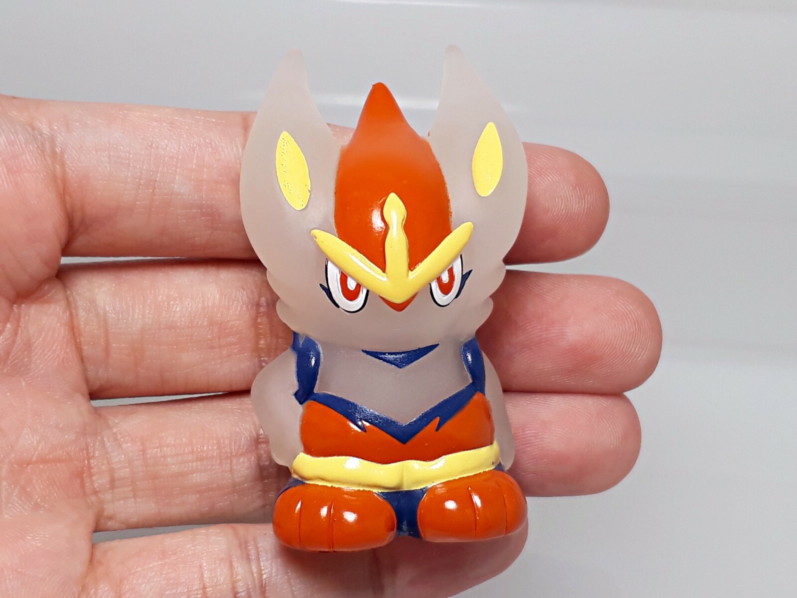 Cinderace Raboot Scorbunny Go Pokemon Figure Bandai Kids & Nintendo 1.9-2.4in