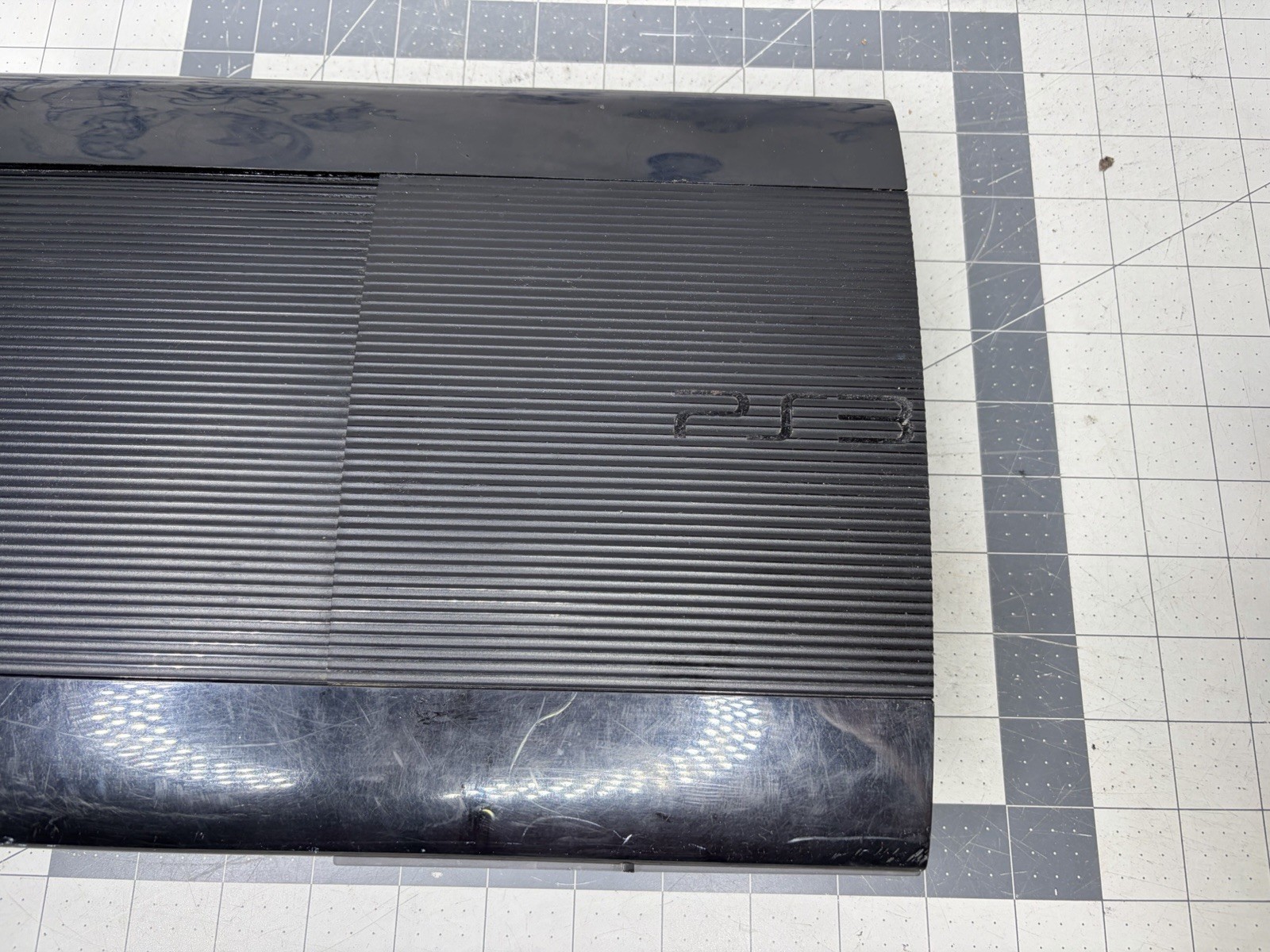 Sony PlayStation 3 PS3 Super Slim Console CECH-4001B For Parts Repair, read (M2)