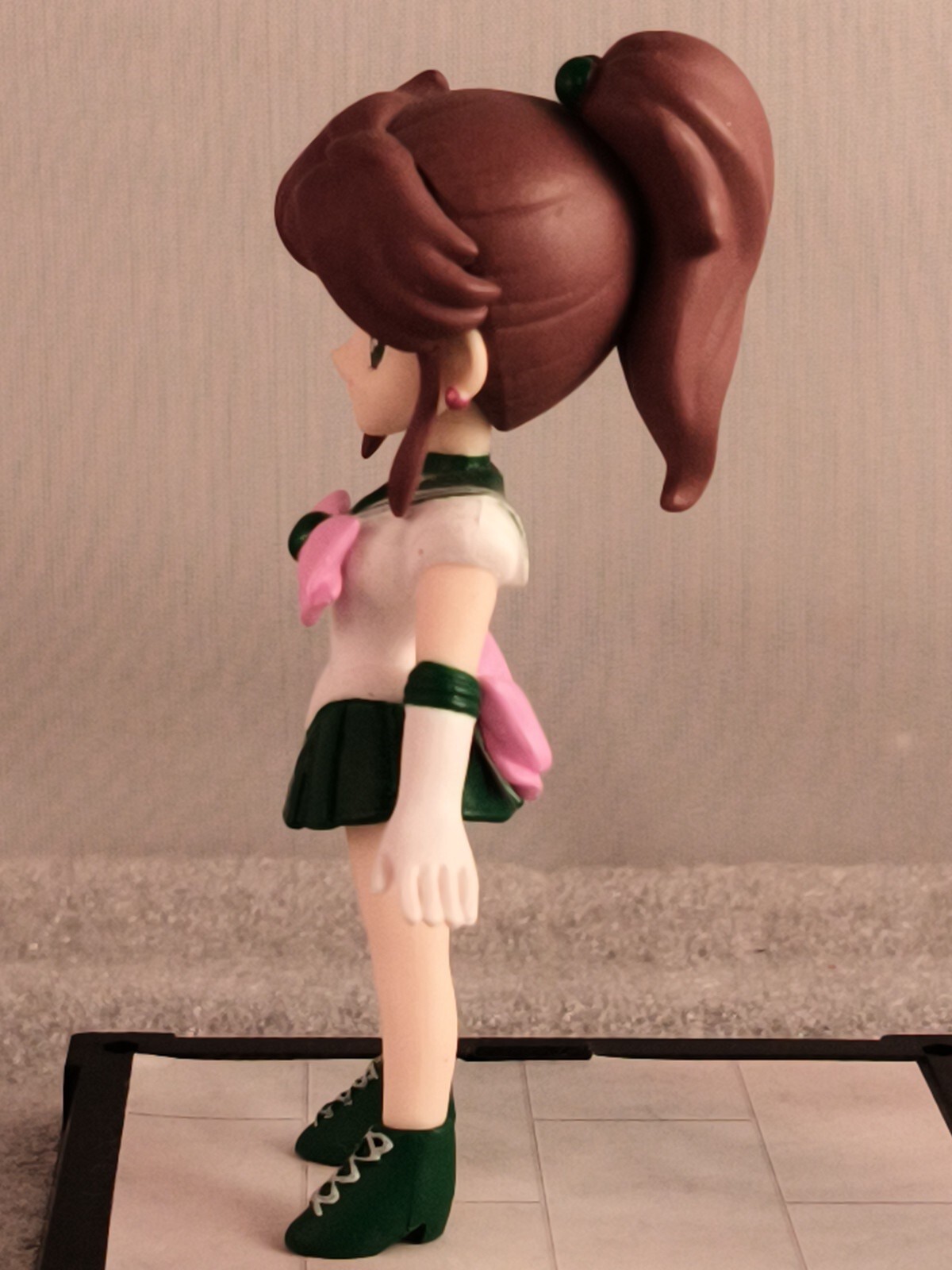 Sailor Jupiter (2015)- Guardian Sailor Moon – Figure W/ Stand