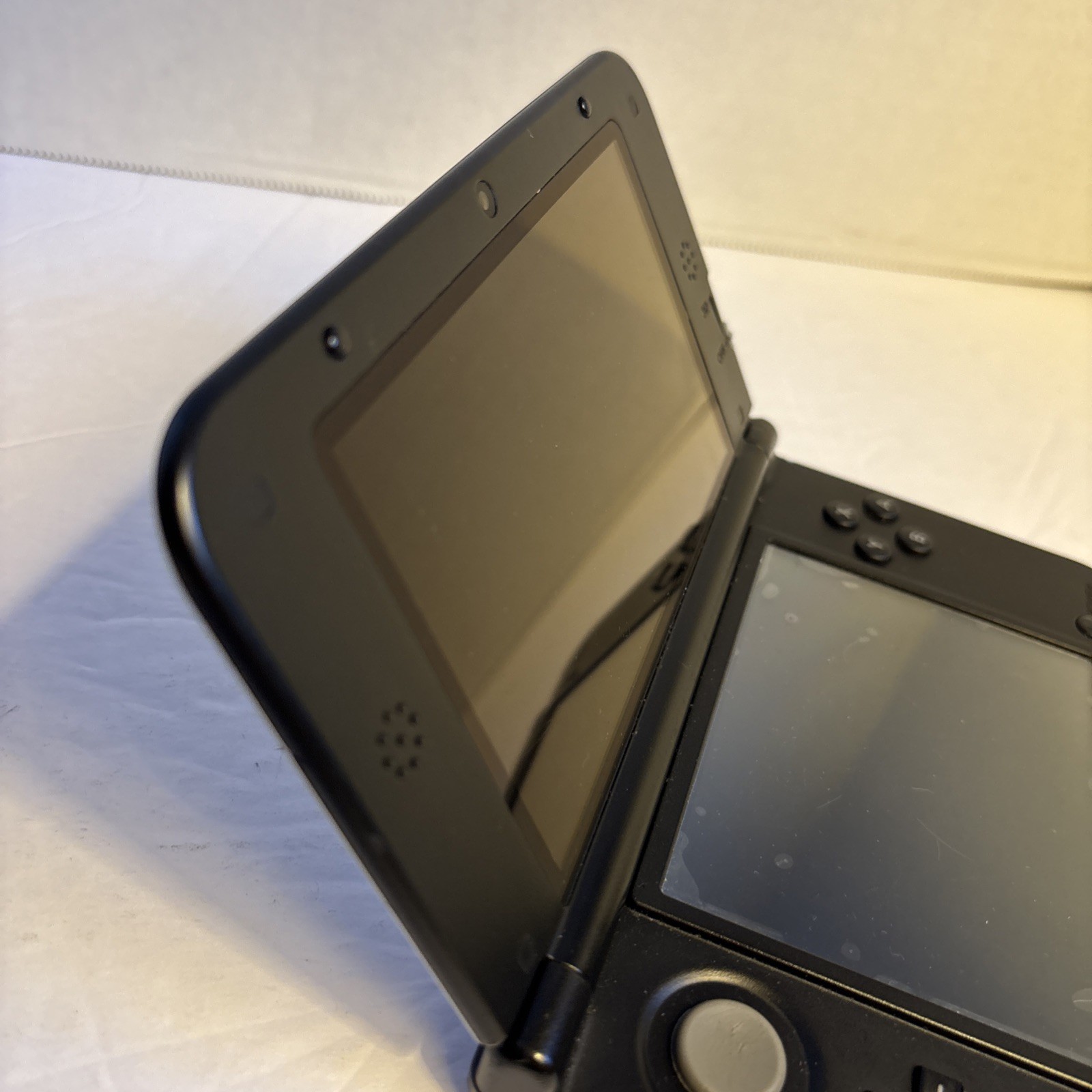 Nintendo 3DS XL Mario & Luigi Dream Team 4GB Handheld System Bundle W/ Charger