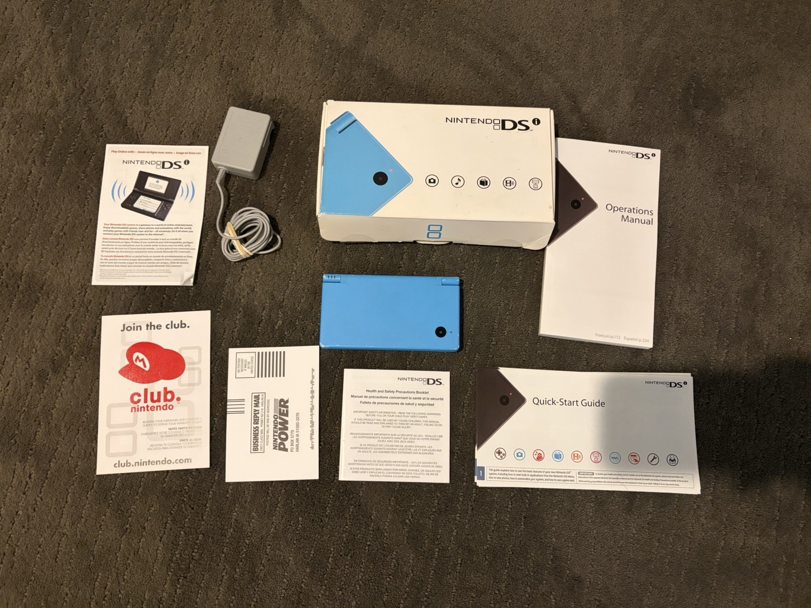 Nintendo DSi Blue Handheld w/ Box, Manual, Charger & Stylus Tested See Pics