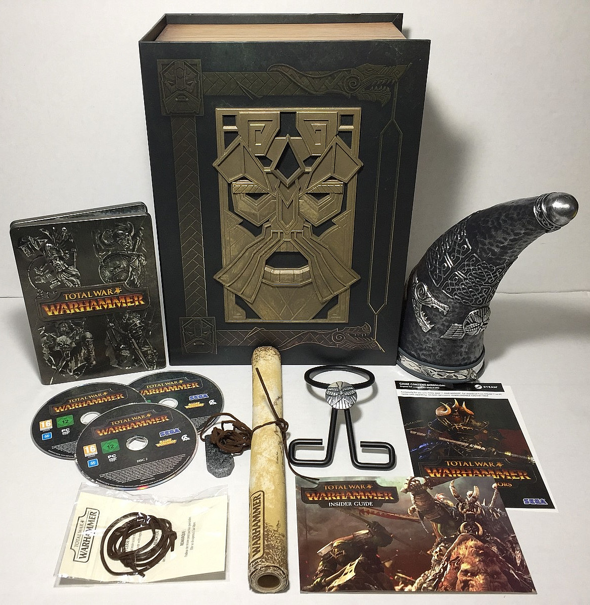 TOTAL WAR Warhammer HIGH KING Collector’s Edition DRINKING HORN Necklace MAP