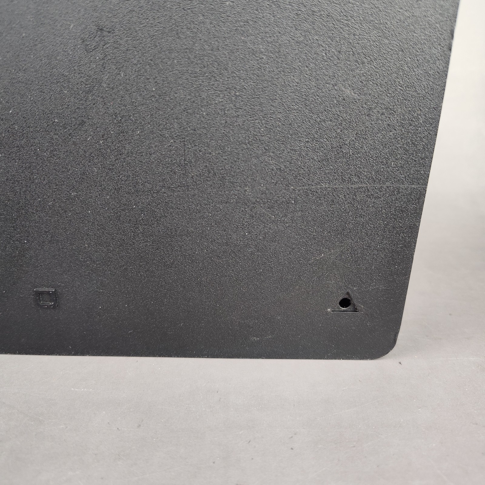 PlayStation PS4 Slim 1TB with Controller (Right Joystick Is Broken)