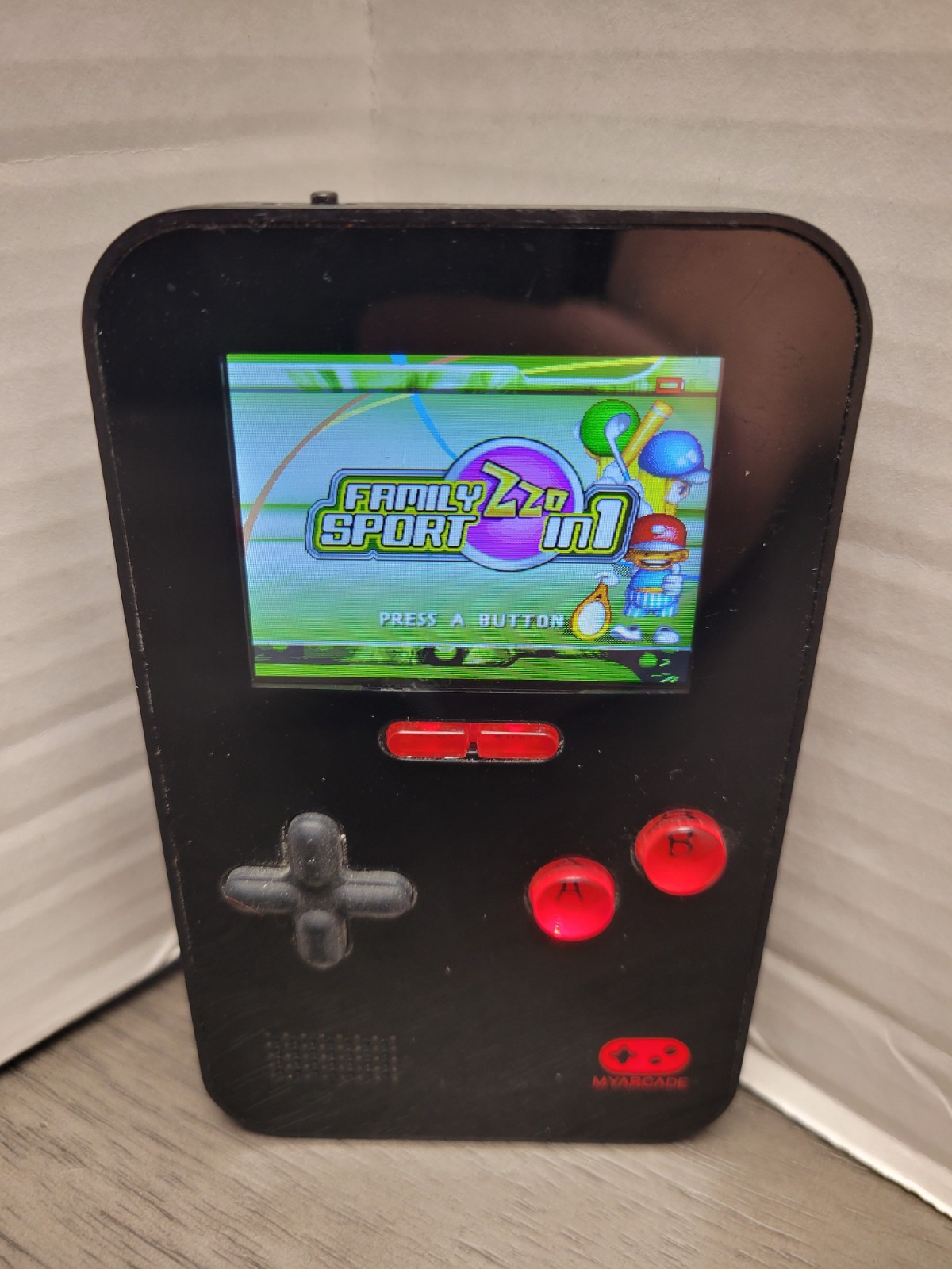 My Arcade Go Gamer Portable Handheld W/ 220 Video Games 16 BIT