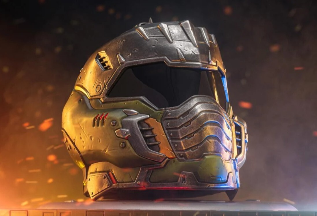 Doom The Dark Ages Doom Slayer Wearable Helmet LED Bundle + Keycard x3 Patches