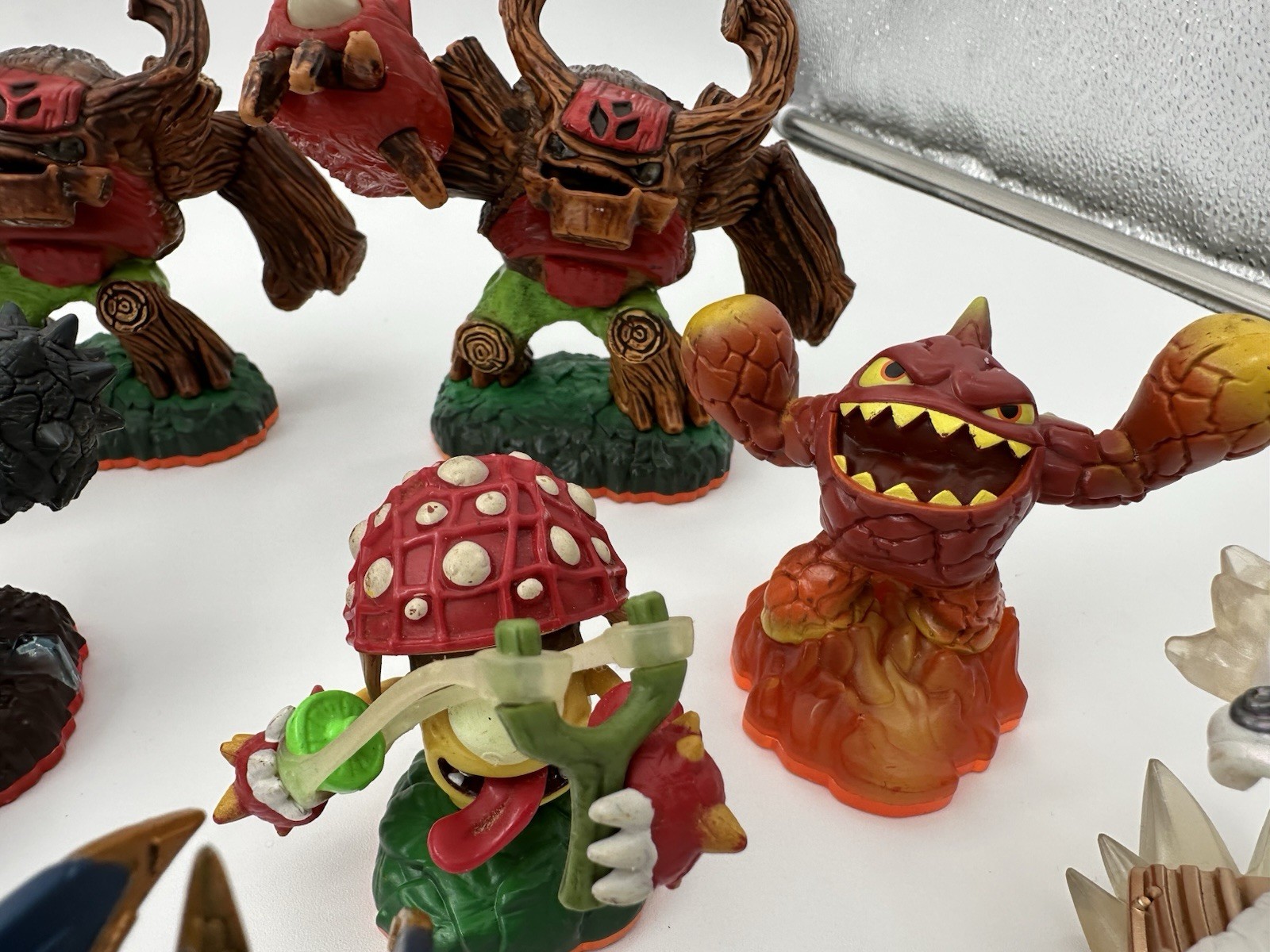 Skylanders Spyro’s Adventure Spyro Dragon Series 1 2011 Huge Lot Figure Game