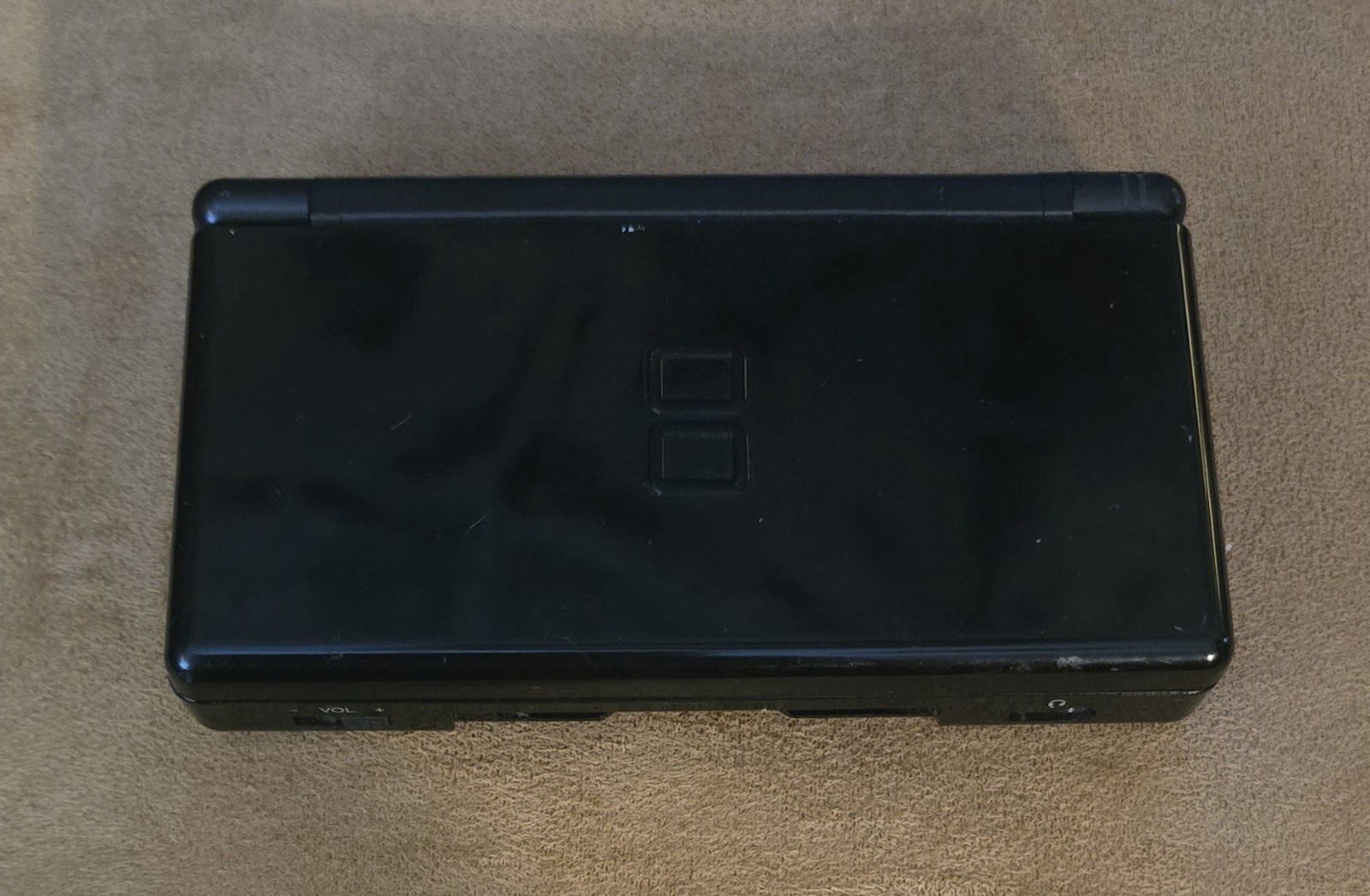 DS Lite Blue and Black – No Charger and Stylus Included Tested Works
