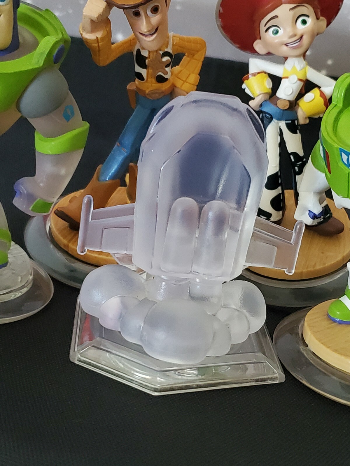 Disney Infinity 1.0: Woody, Buzz Lightyear, Jessie, Toy Story Play Set crystal