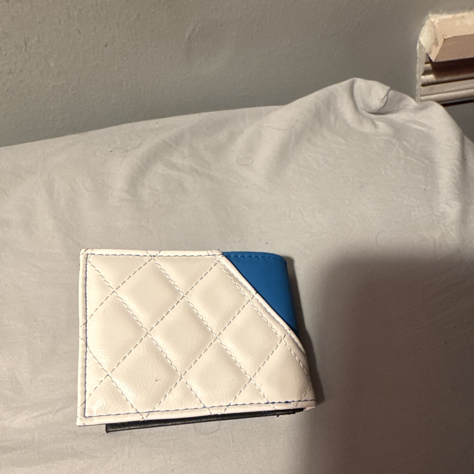 Legend of Zelda Link Hylian Shield Bifold Wallet – Blue Black White