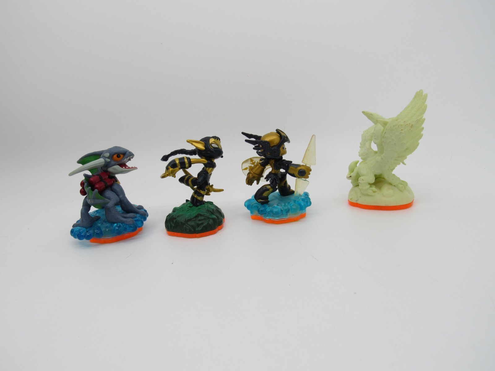 4 Skylanders Air 2X Water Life Legendary Light Core Chill Legendary Stealth Elf