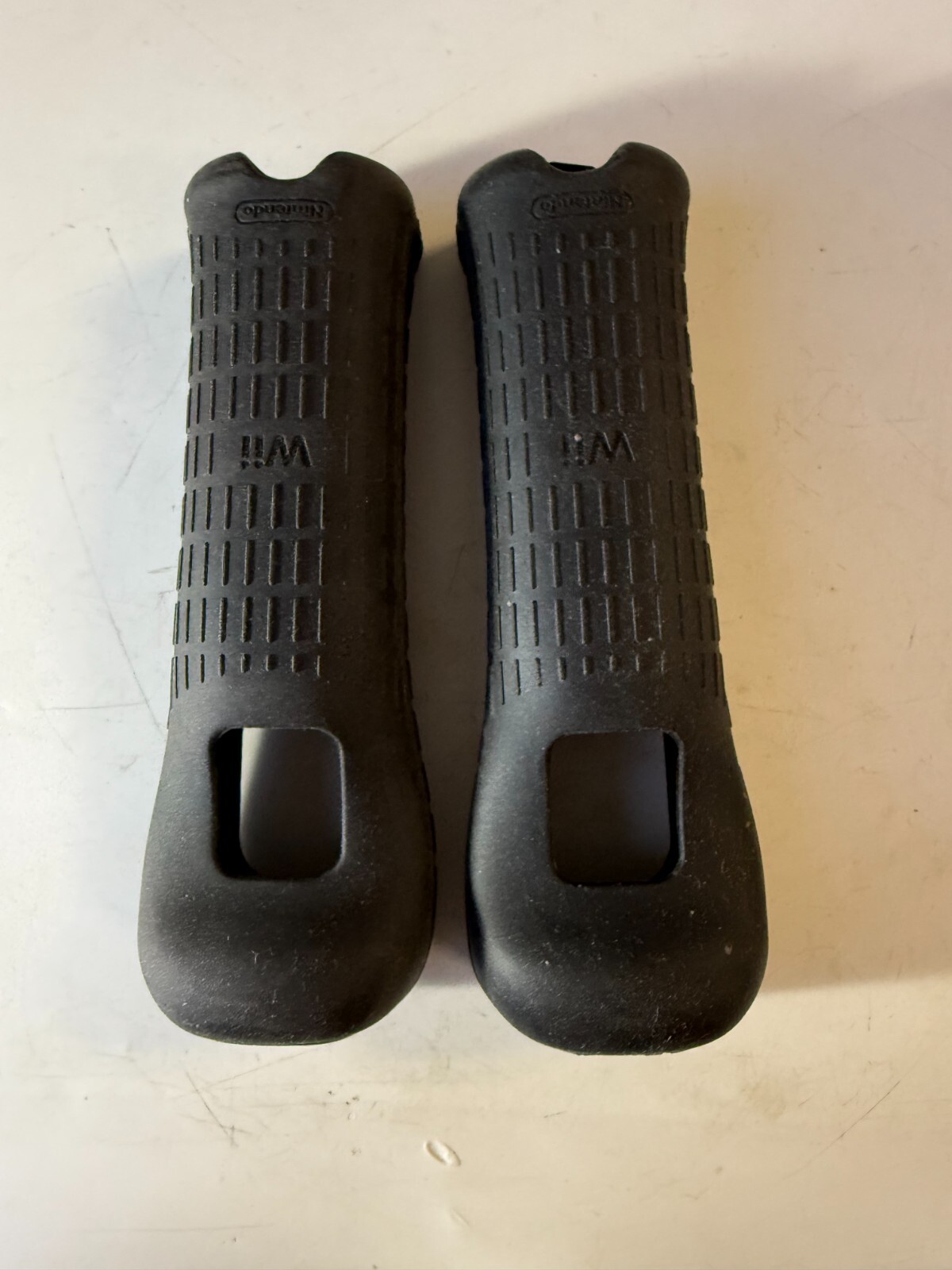 2X Nintendo Wii OEM Black Remote Rubber Silicone Gel Cover Sleeve (RVL-022)