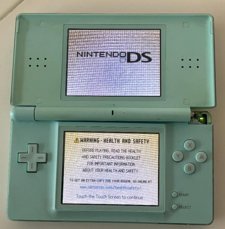 Nintendo DS Lite Handheld Console Turquoise BLUE WORKS – TESTED – HINGE DAMAGE