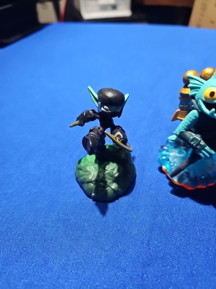 5x Lot – Activision Skylanders Figures – Stealth Elf, Gill Grunt, Blast Zone ++