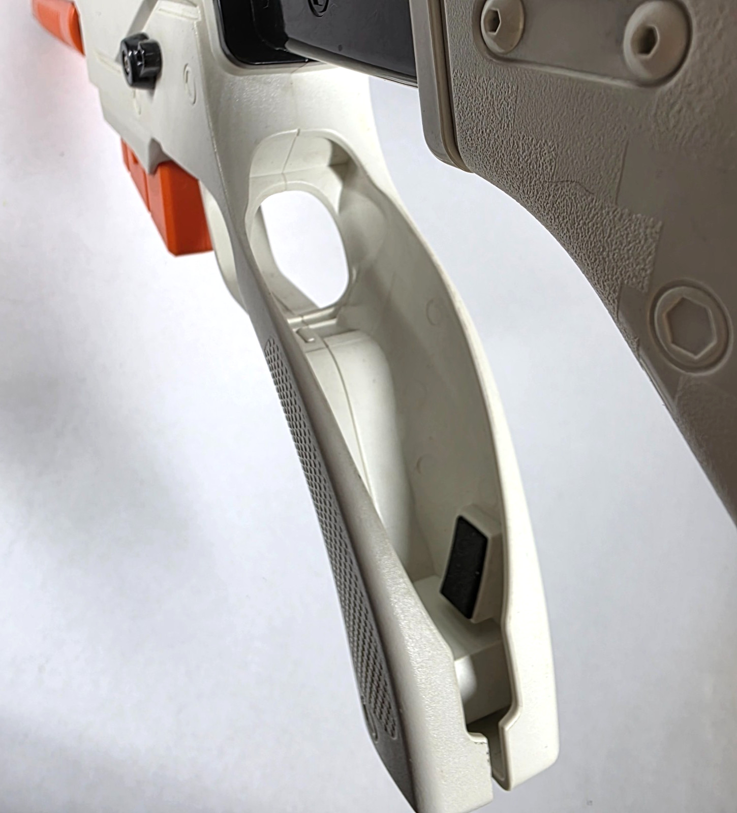Nintendo Wii Rifle Gun Controller Shell Orange White Gaming Accessory 1614