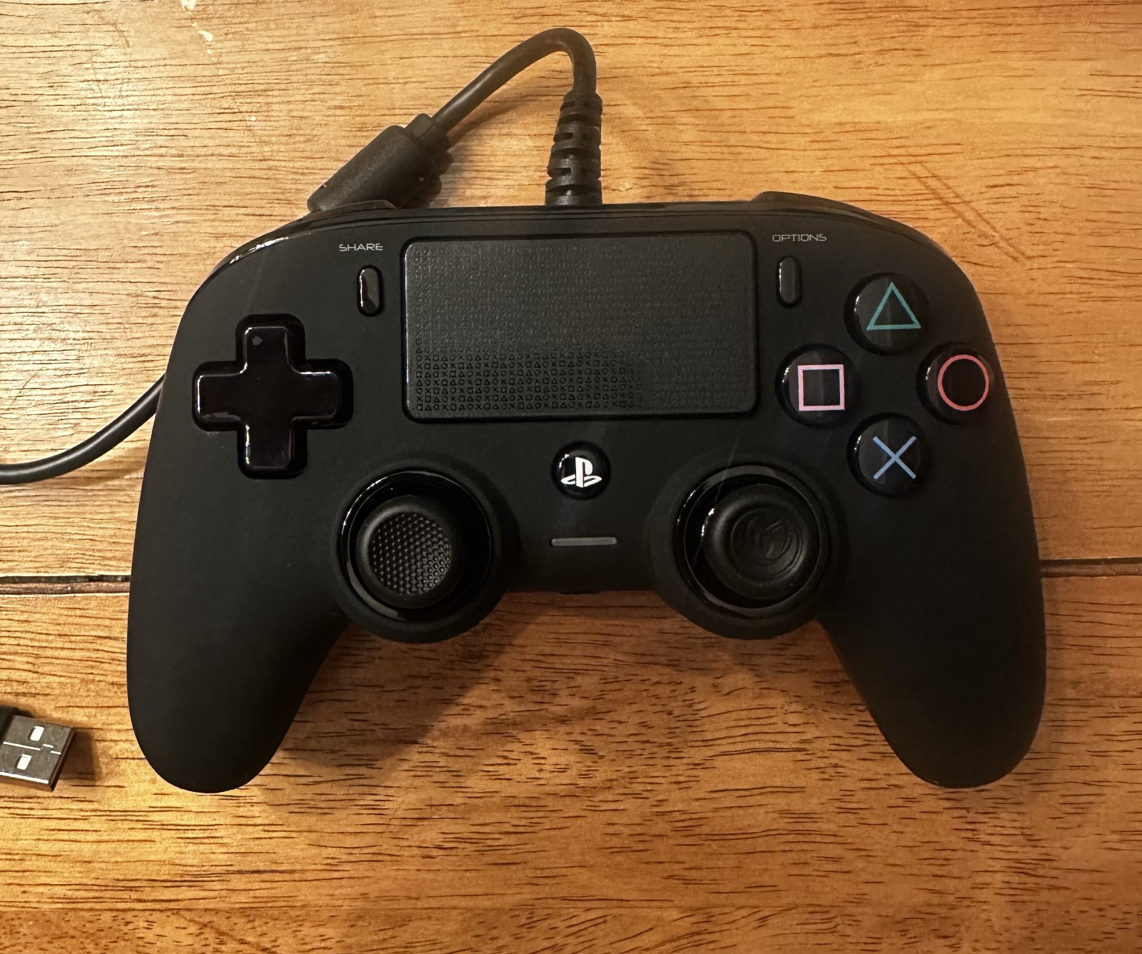 Nacon WIRED Controller for PlayStation 4 & PC – Black (50-1789-01)™ NEW