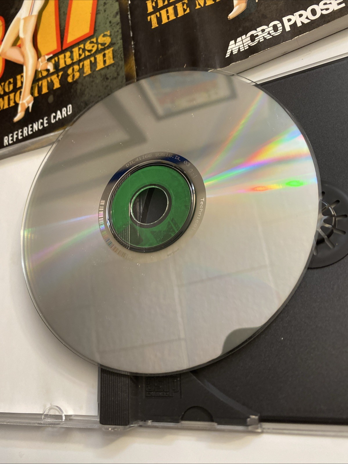 B-17 Flying Fortress: The Mighty 8th Big Box CD PC Game Complete 2001