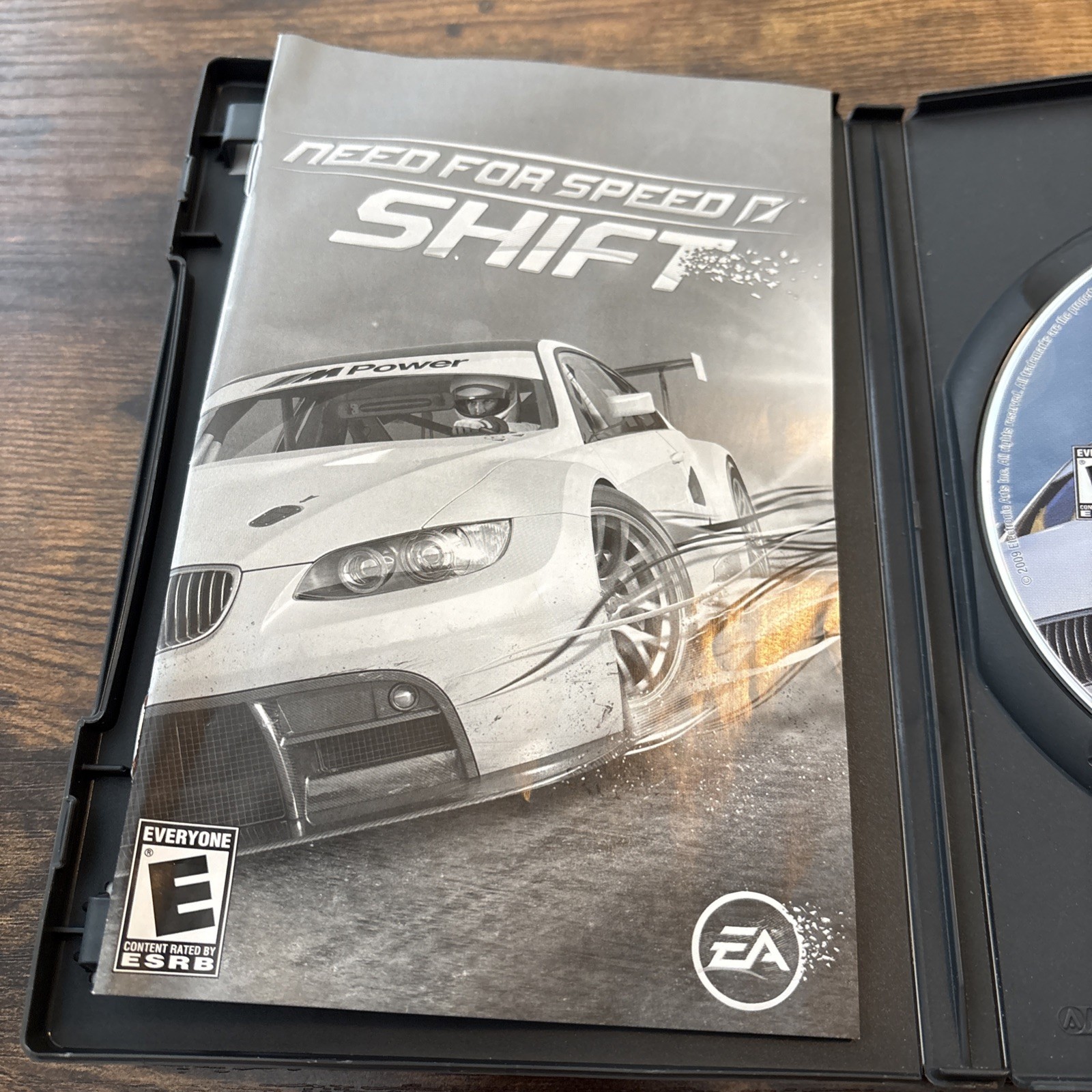 Need For Speed Shift (PC DVD, 2009) w/ Manual