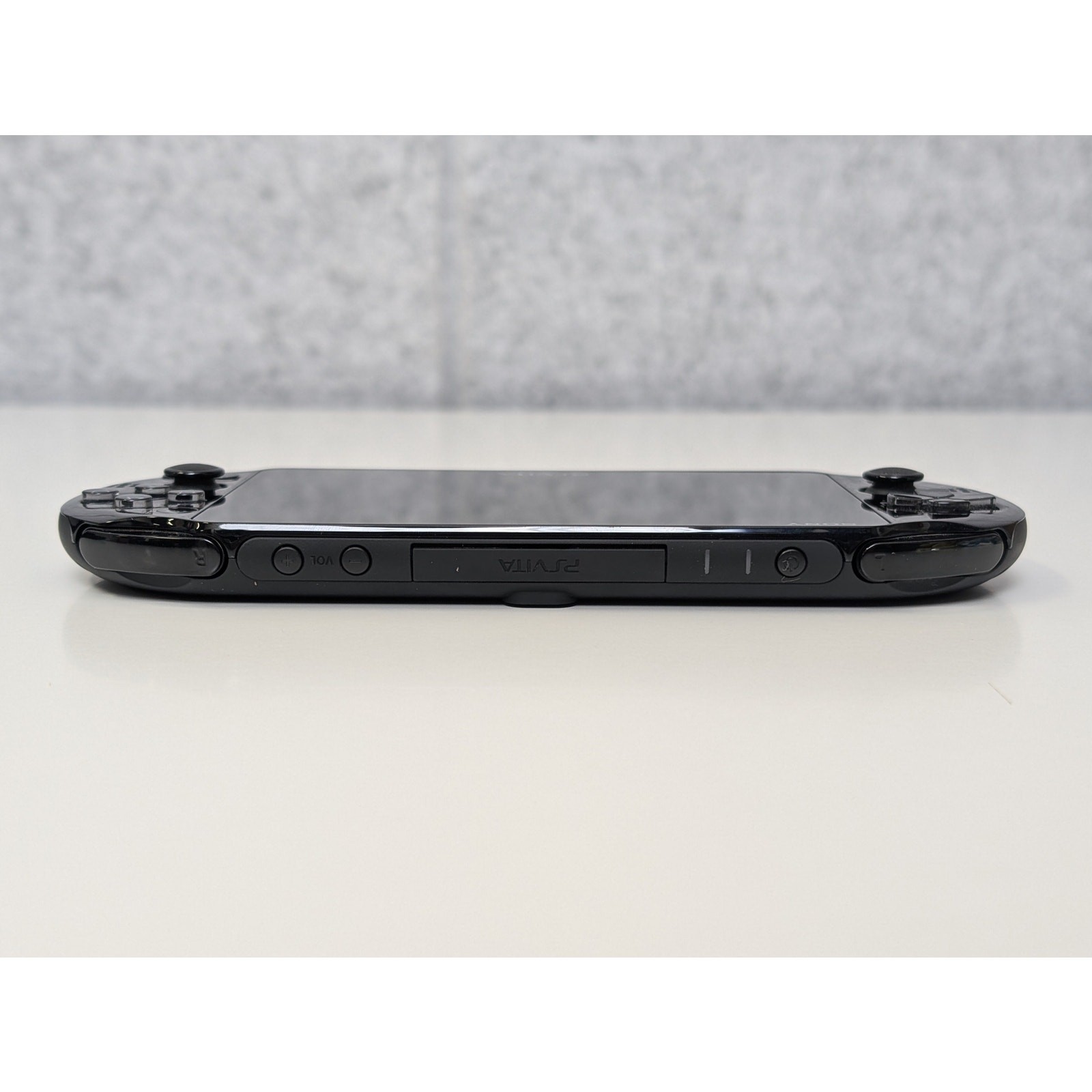 Sony PlayStation PS Vita TEST KIT (Expired Certificate) + Accessories – AS-IS