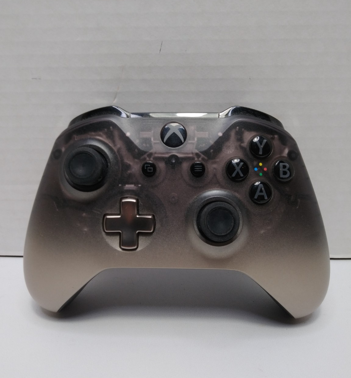 Microsoft Xbox One Wireless Controller – Phantom Black Special Edition – 1708