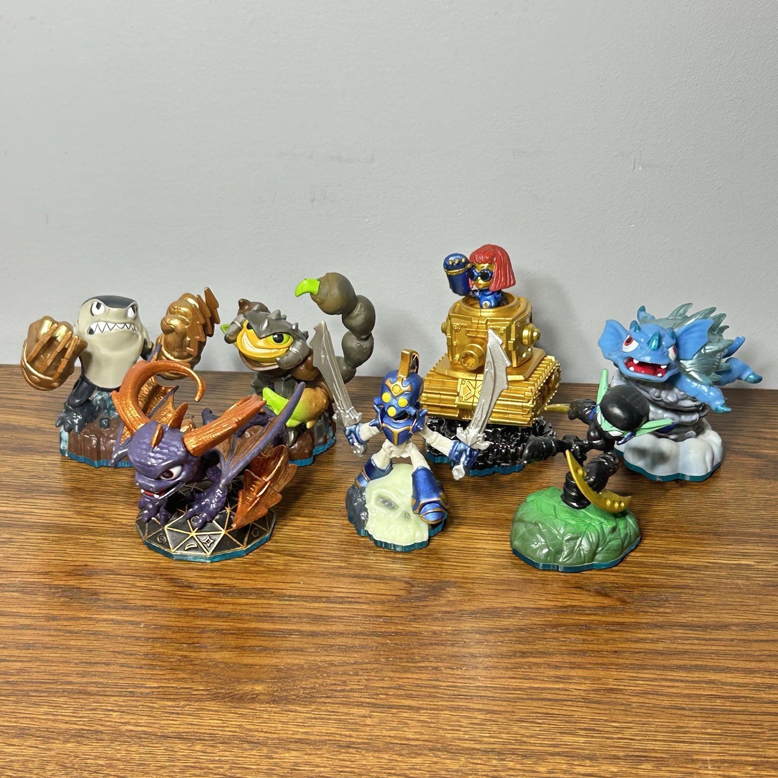 Skylander Swappable Swap Force Scorp Warnado Knock Out Mega Ram Figures Lot of 7