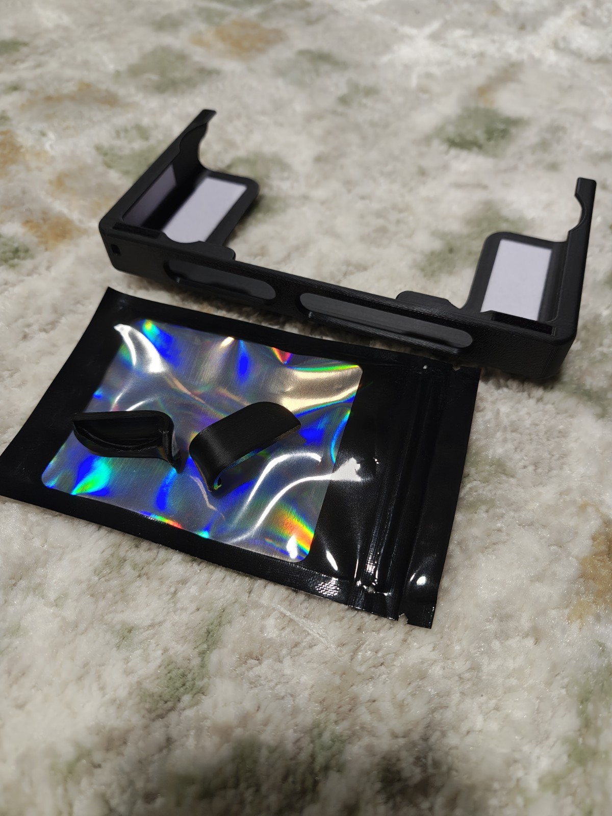 AYN Thor Max 1 TB (Batch 3) + Accessories Kit