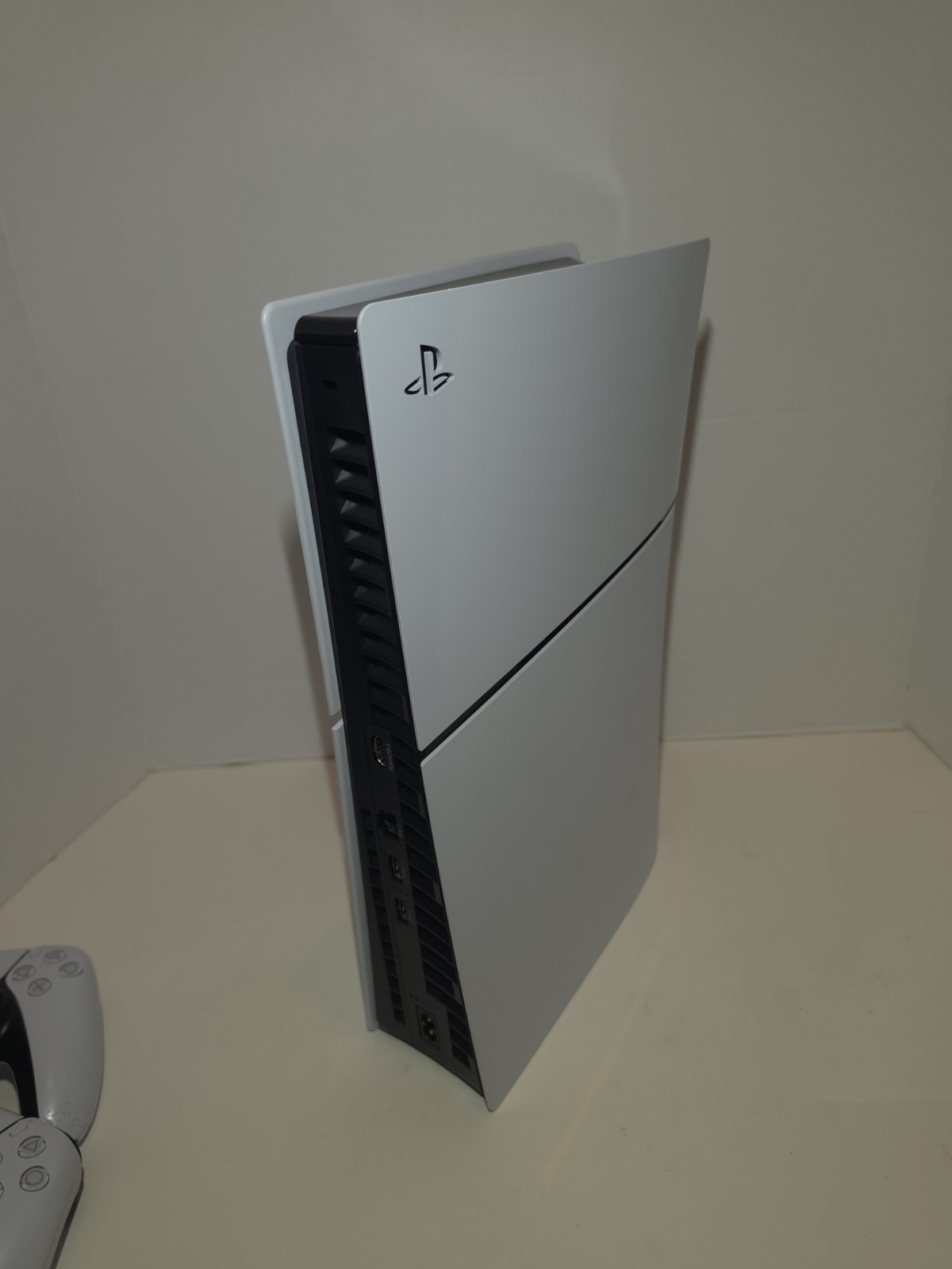 Sony PlayStation 5 PS5 1TB Slim Disc Edition Console W/2 Controllers, Tested