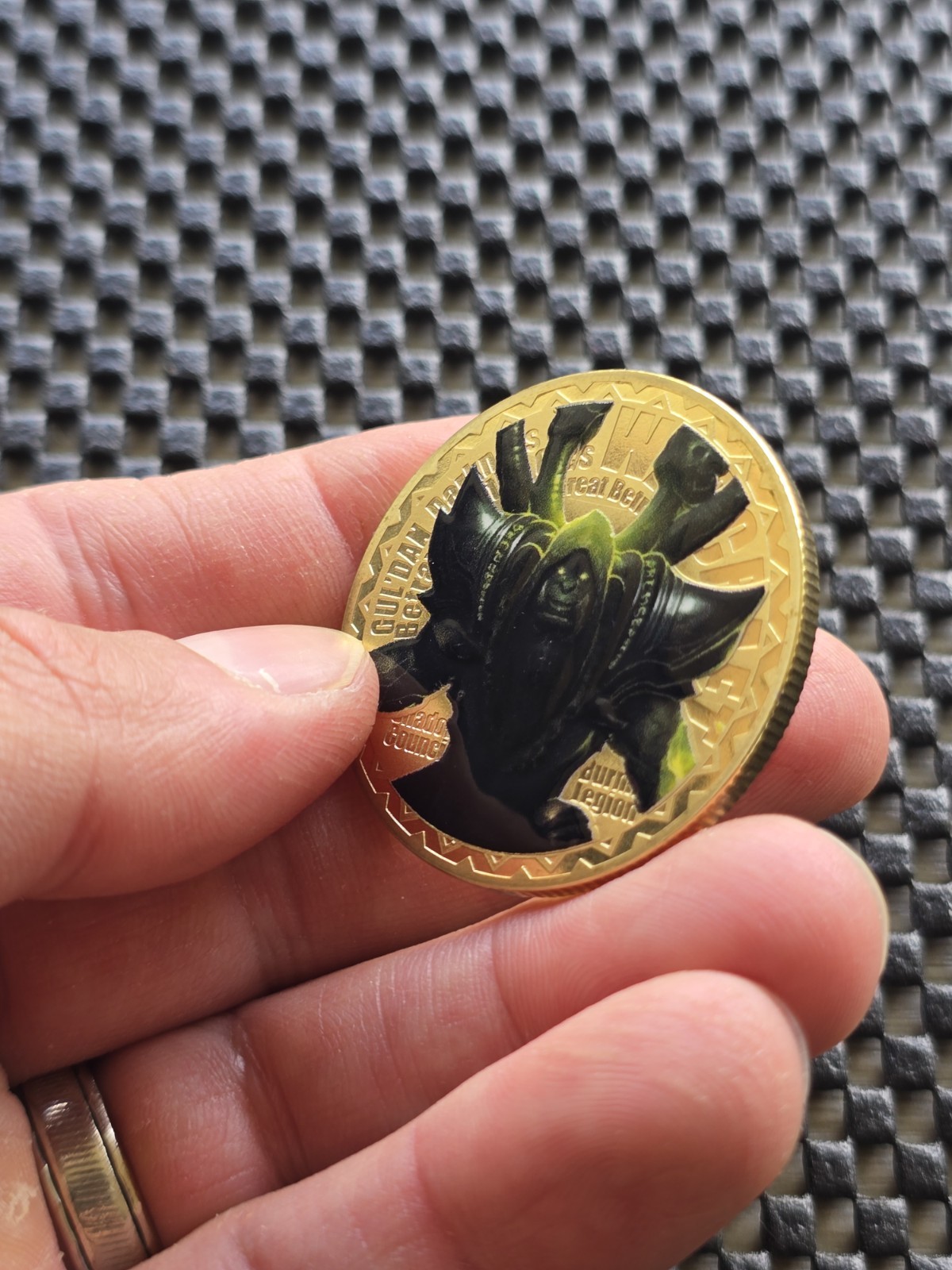 World Of Warcraft Coin Medal Card Alliance Series Rare Promo Blizzard [Gul’Dan]