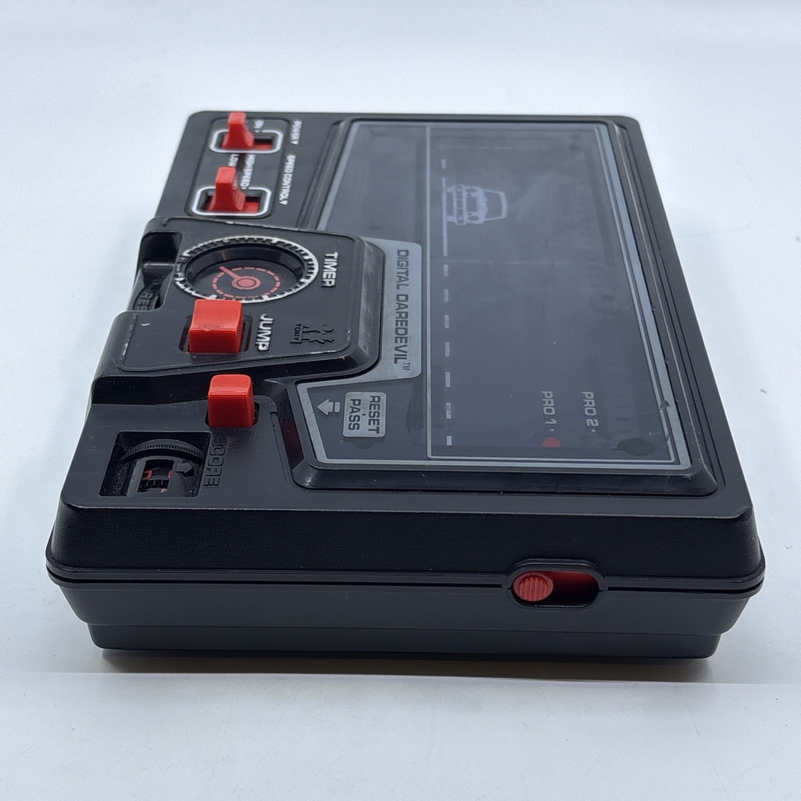 Vintage 1980 Tomy Digital Daredevil Handheld Video Game – Powers ON *AS IS*
