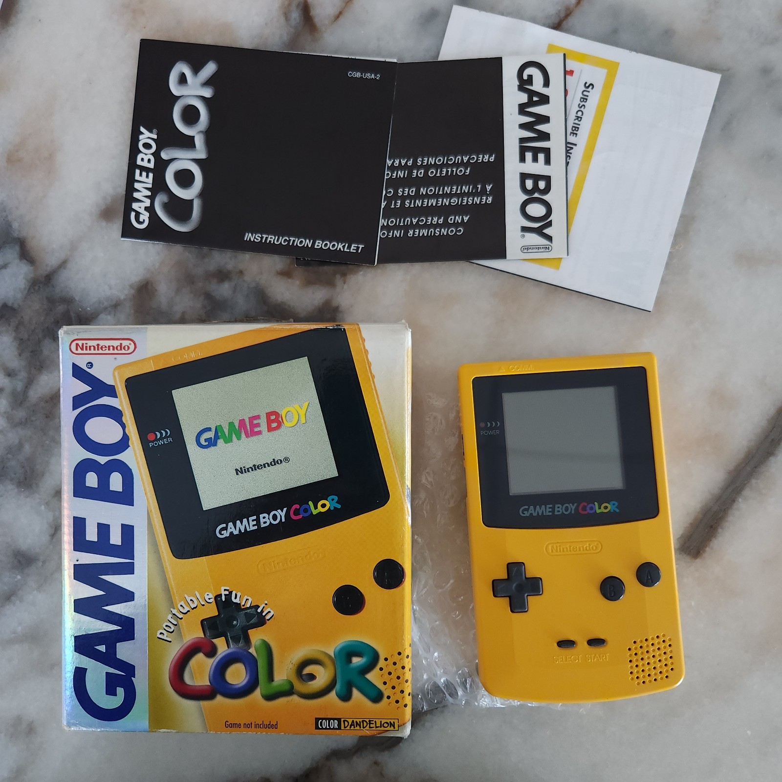 FIRST PRINT Game Boy Color GBC Dandelion Yellow CIB VERY GOOD CONDITION