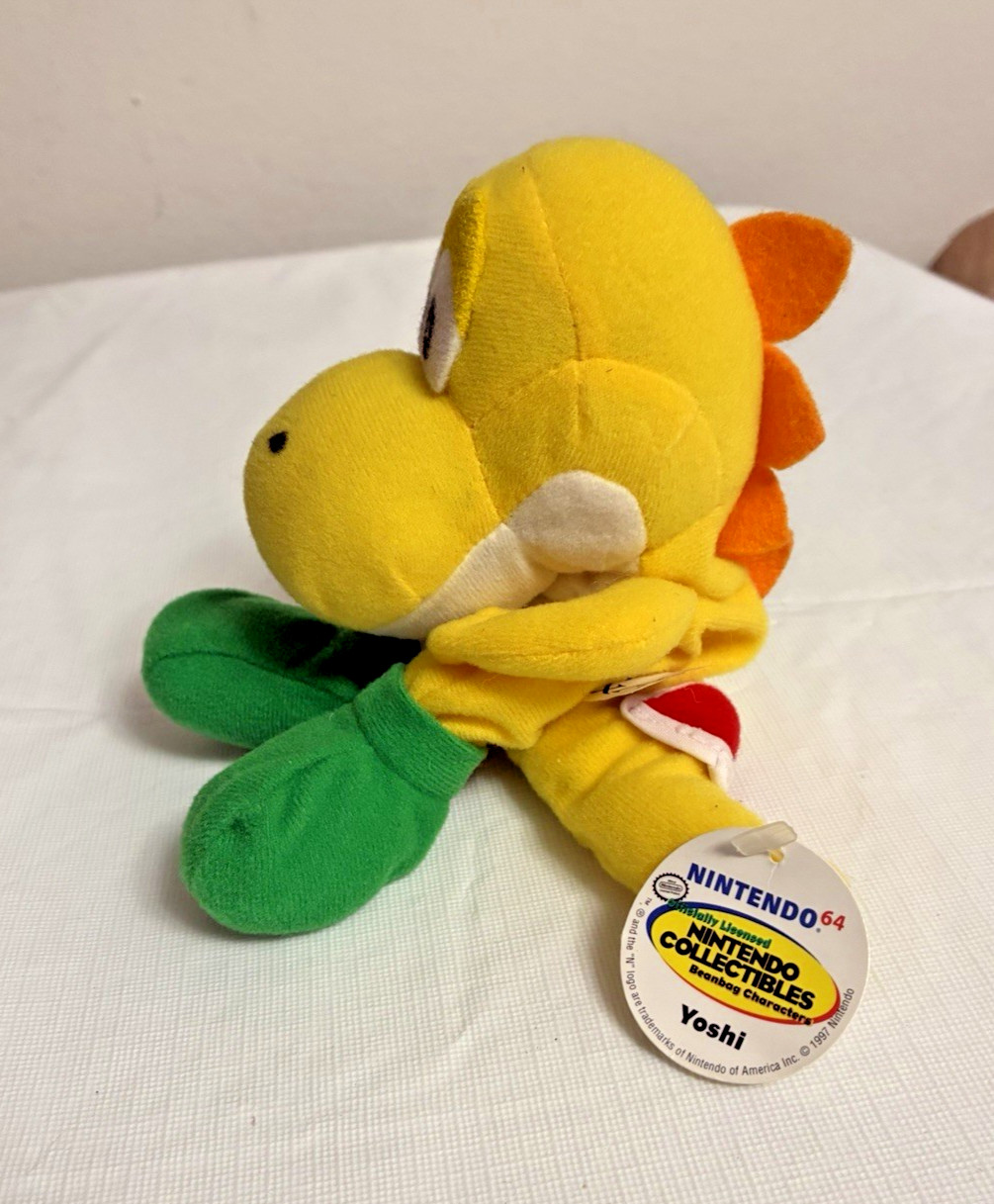 Nintendo 64 Collectibles – Yellow YOSHI – Mario Bros BD&A Beanbag – Rare Vintage