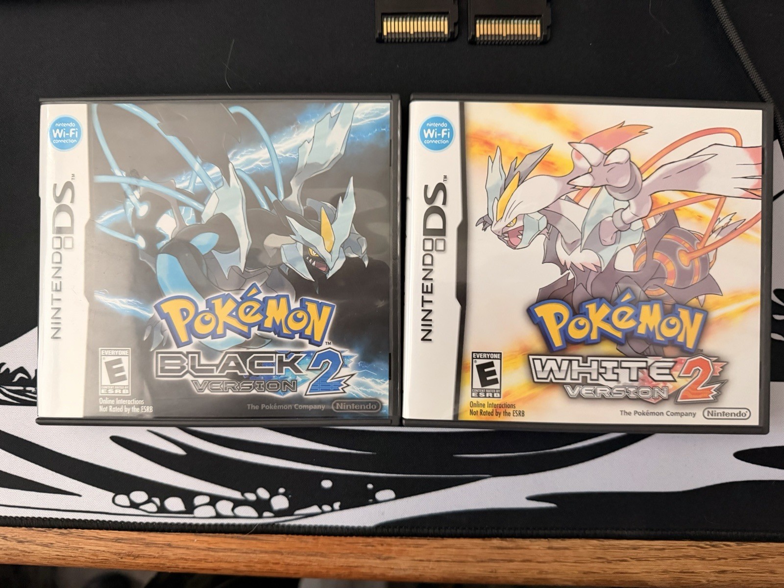 Nintendo Pokémon DS Game Lot: Black 2, White & White 2 w/ Cases Manuals