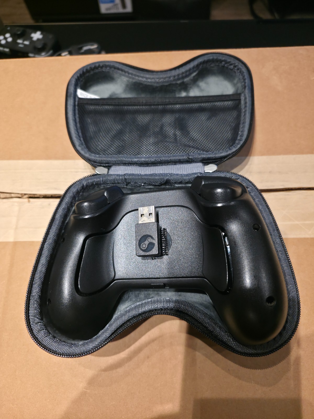 Steam Controller Model 1001 (First Gen / Original) with Dongle.