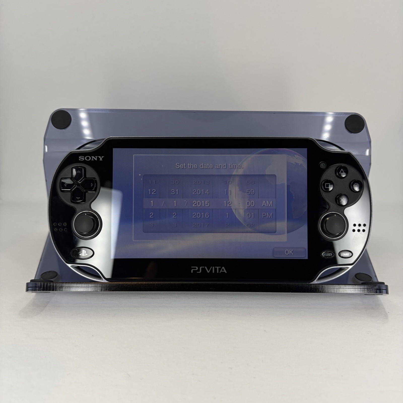 PlayStation Vita – PCH-1101 – OLED – 3G/WiFi – Limited Edition – Crystal Black