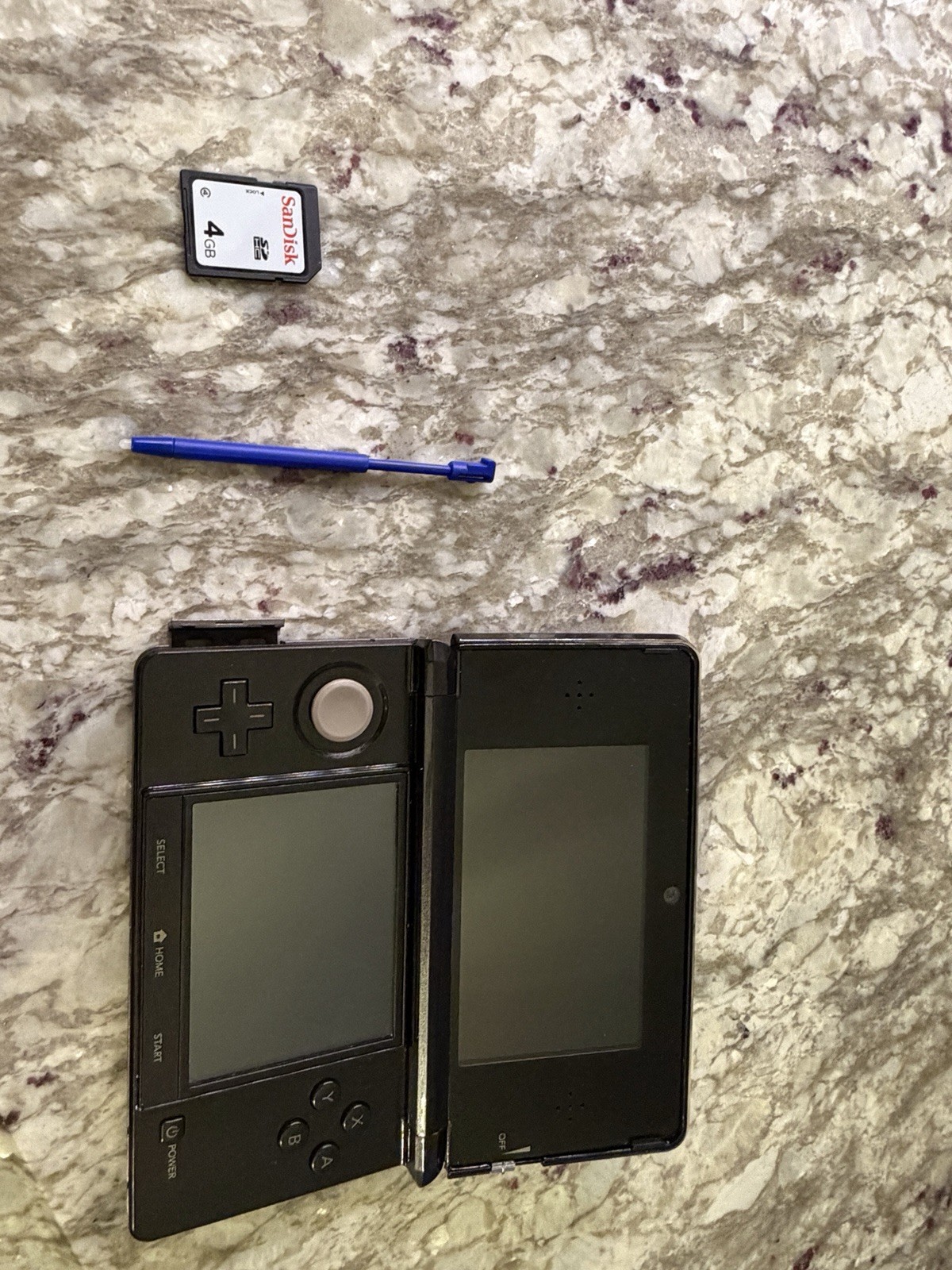 Nintendo 3DS Gray Handheld Console CTR-001 (USA)